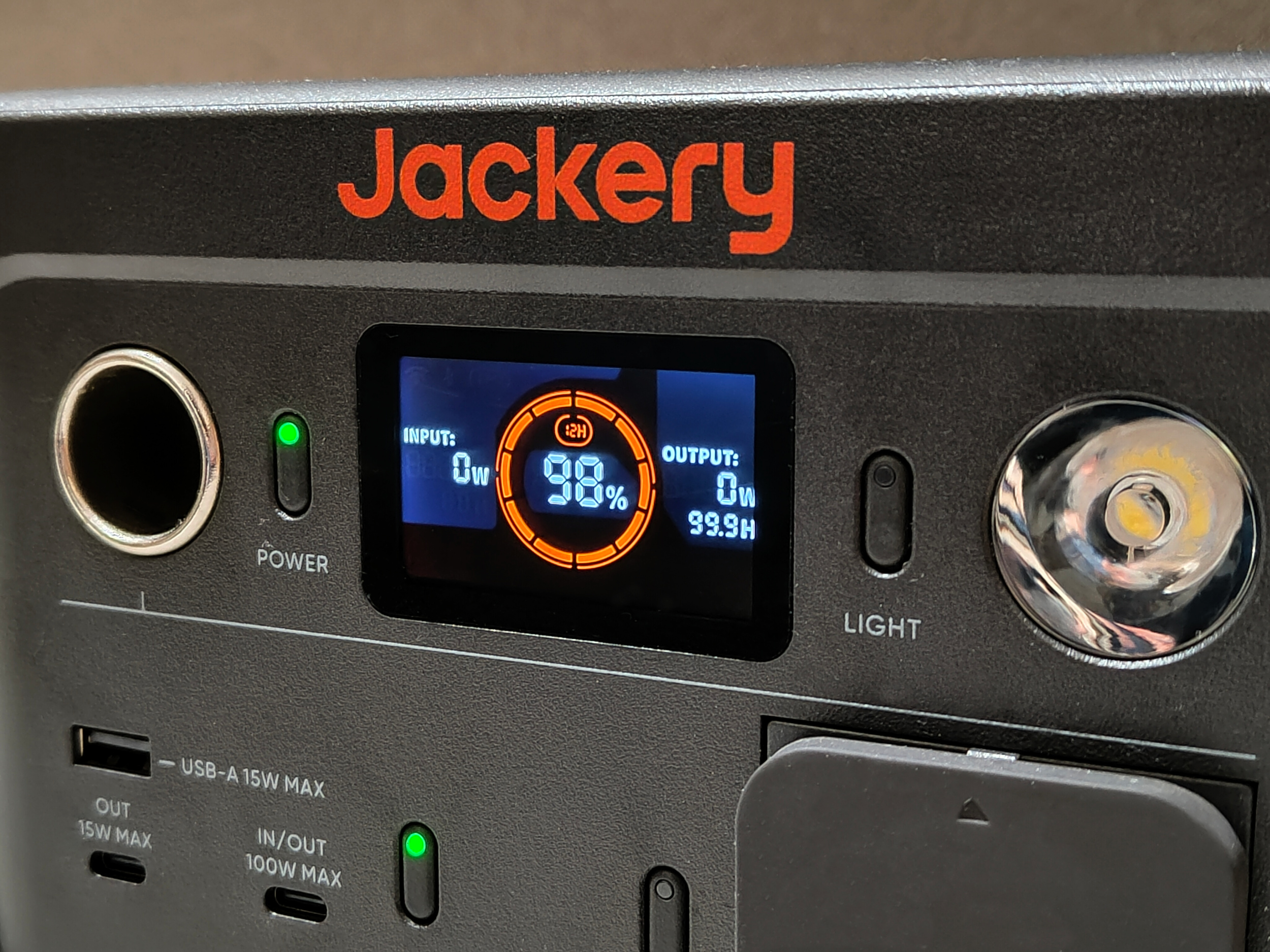 Jackery Explorer 300 Plus