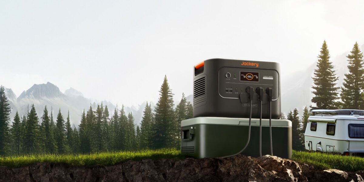 jackery explorer 3000 v2