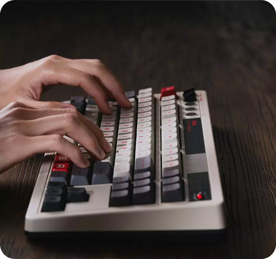 Klawiatura 8BitDo Retro Mechanical Keyboard Fami Edition